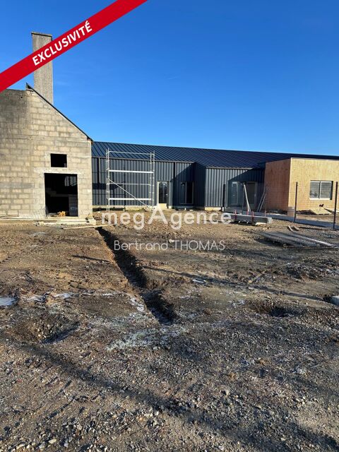 Cellule de 348 M2 refaite à neuf 258216 35340 Liffr