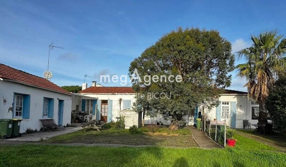 Maison 10 pièces 200 m² · à Dolus-d'Oleron · 200 m² · 360 000 €
