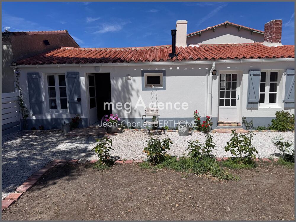 Maison de caractère de 72m2 habitable, terrain de 249 m2.