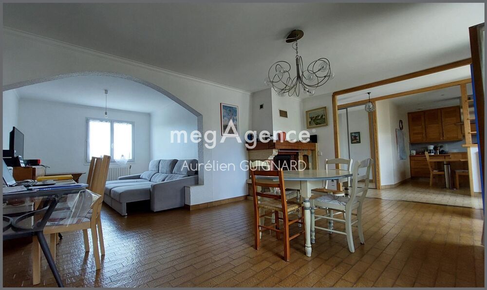 Vente Maison 4 chambres, beaux volumes à vivre, jardin, garage Bressuire