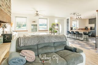  Maison � vendre 9 pi�ces 258 m�