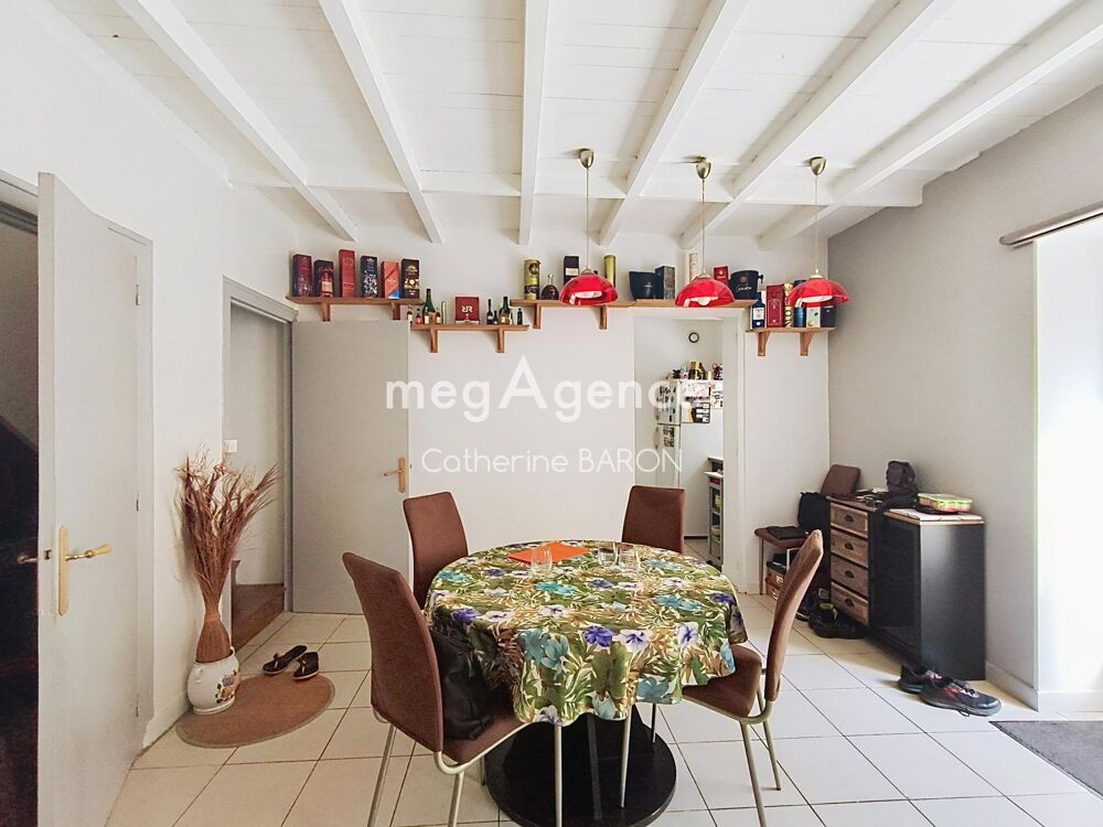 Maison de caractère, en pierre 162 m² - 4 chambres - Jardin - chai