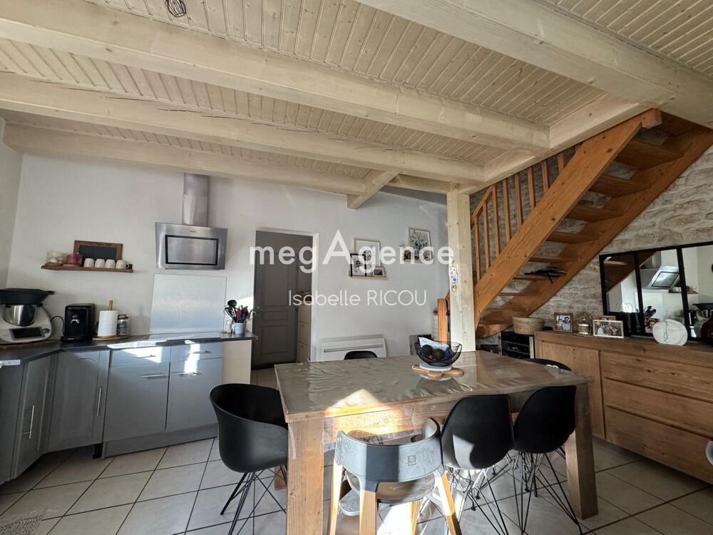 DOLUS-DOLÉRON  MAISON 2 CHAMBRES AVEC GARAGE  PROCHE CENTRE