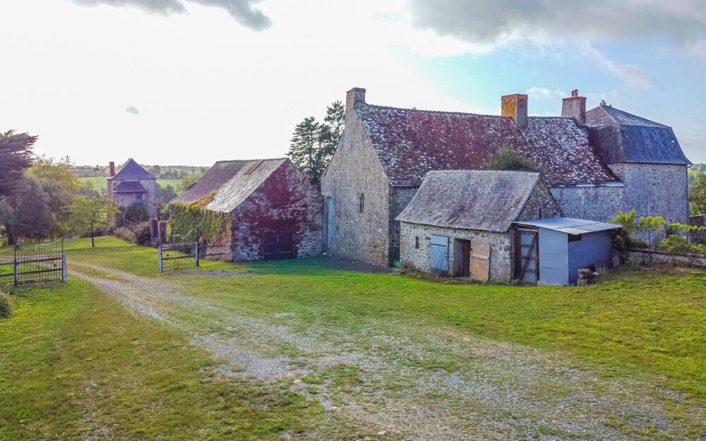  vendre  Proprit/chteau Laval (53000)