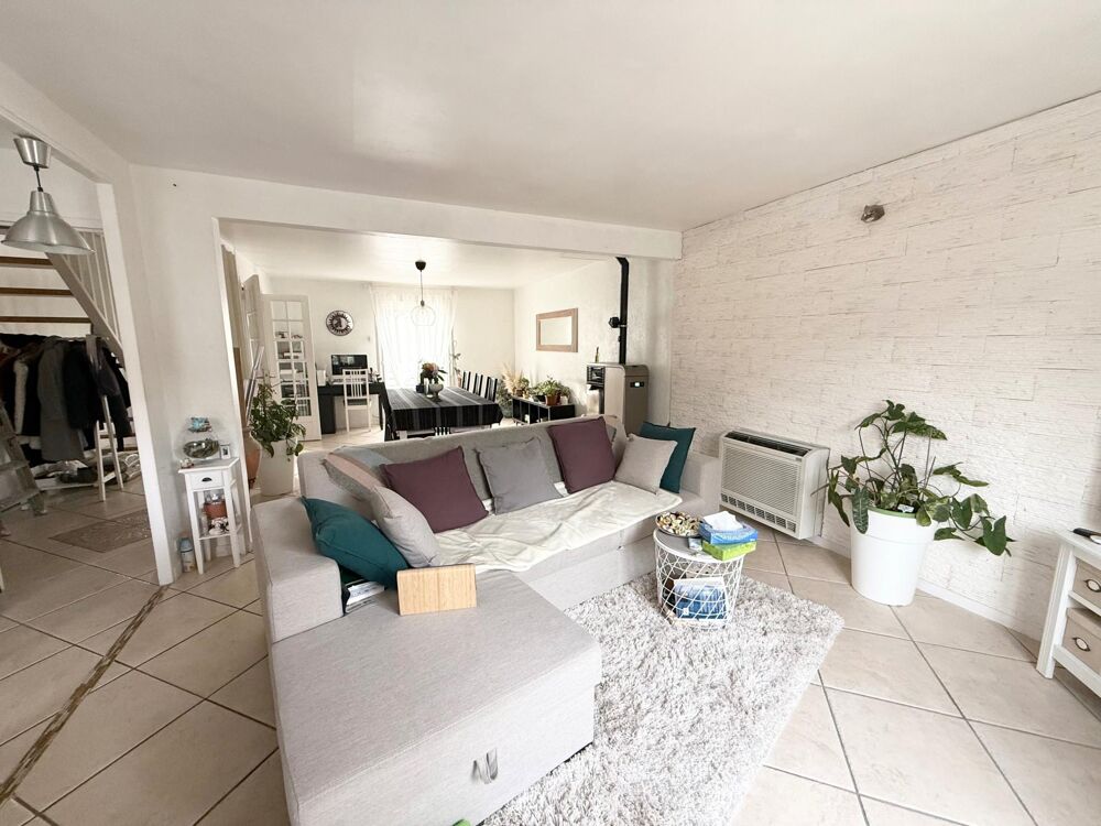 Vente Maison Maison familiale 6 pièces – Villiers-Saint-Frédéric Villiers-saint-frederic