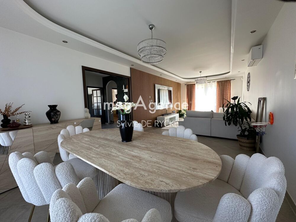 Maison moderne 5 chambres .