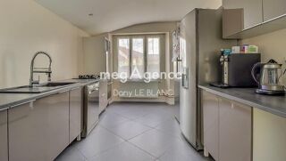  Maison � vendre 9 pi�ces 147 m�