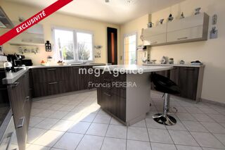  Maison � vendre 8 pi�ces 182 m�