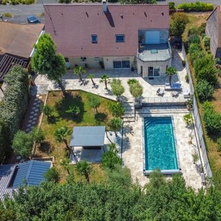  Maison � vendre 8 pi�ces 260 m�