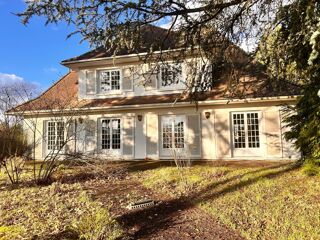  Maison � vendre 10 pi�ces 221 m�