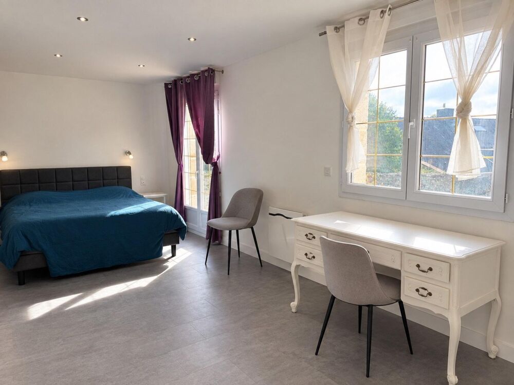 Vente Maison LE FAOUËT – MAISON FAMILIALE T6 DE 200 M² SUR UN GRAND TERRAIN DE 1 800 M² Le faouët