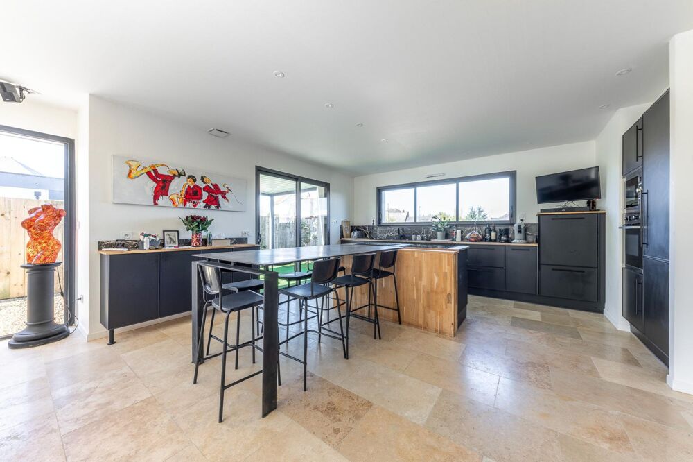 Vente Maison DINARD – Maison de 170 m2 habitable – 5 chambres – Plage à pied. Dinard