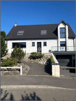  Maison � vendre 5 pi�ces 210 m�