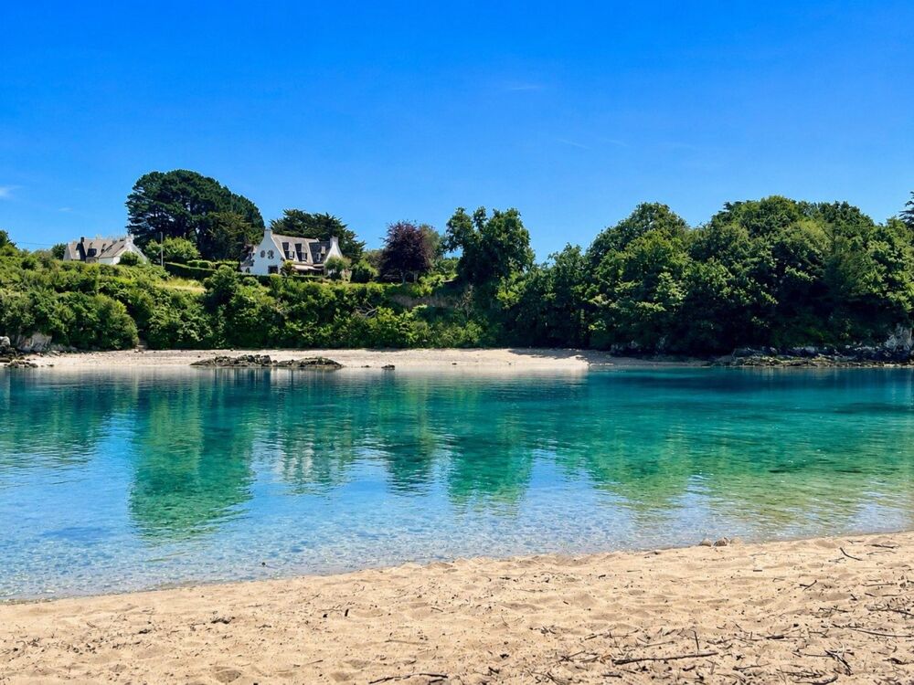 UN COIN DE PARADIS LES PIEDS DANS L'EAU - BAIE DE LOCQUIREC (29)