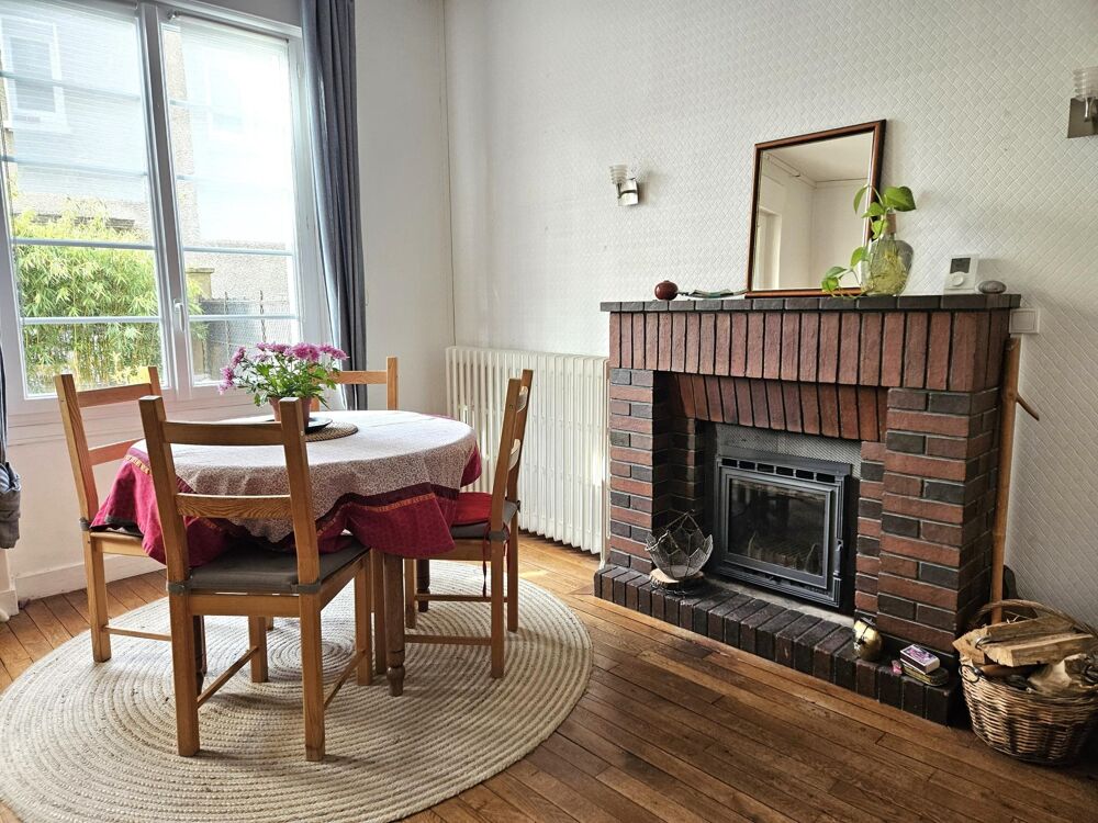 Vente Maison Maison de ville 4 chambres avec garage, cour et jardin Alencon