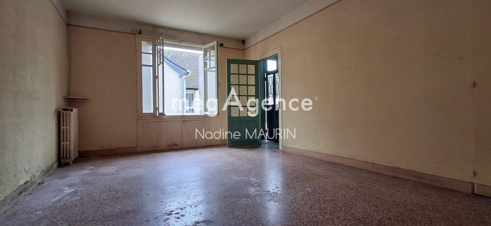 Chitenay coeur de village maison de 107 m² à rénover