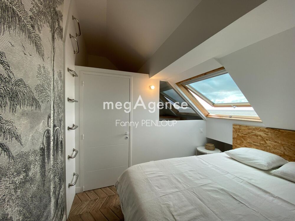 Vente Appartement Appartement duplex de 21 m² rénové en front de mer Carolles