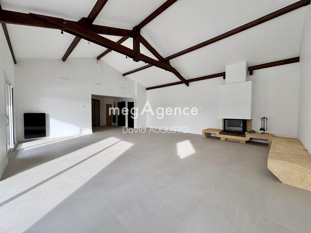 � vendre  Maison Dommartin (69380)