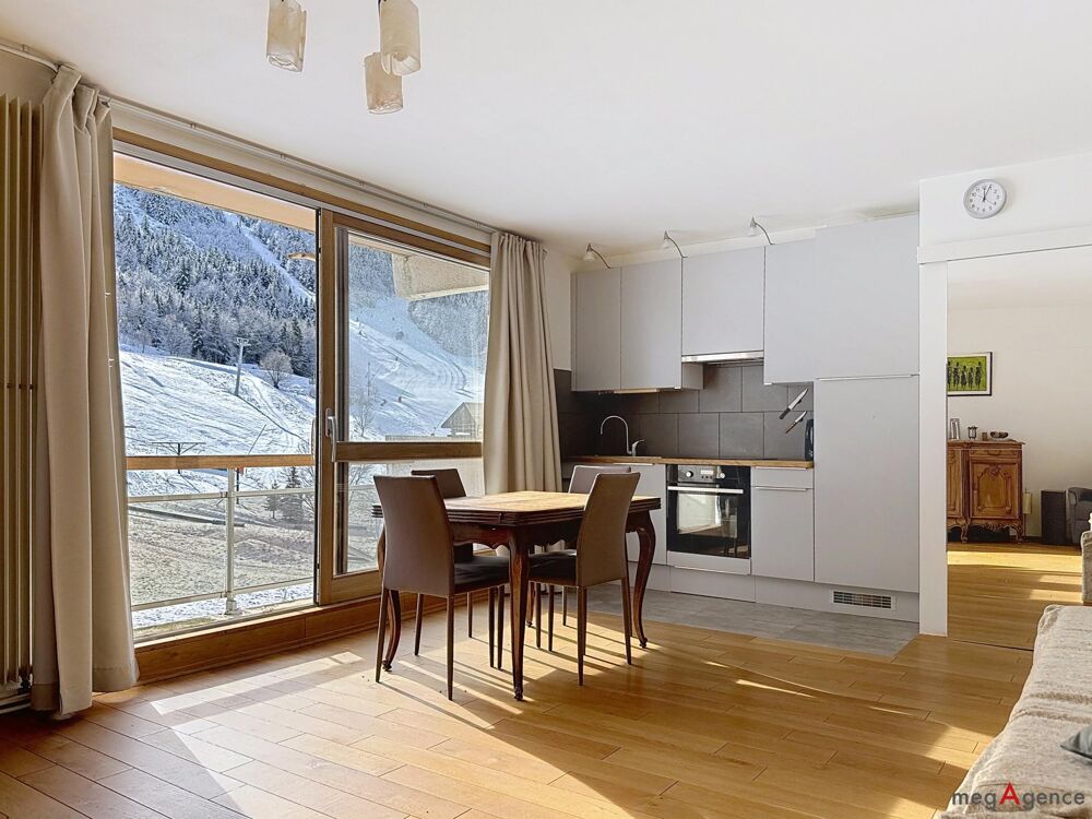 Vue imprenable sur les pistes de ski
