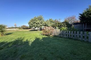  Terrain à vendre 541 m²
