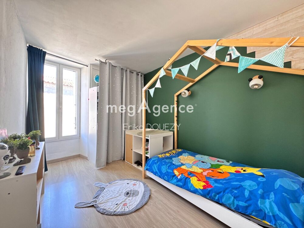Vente Maison Maison de ville 6 pièces, 3 chambres, volumes Mortagne-sur-sevre