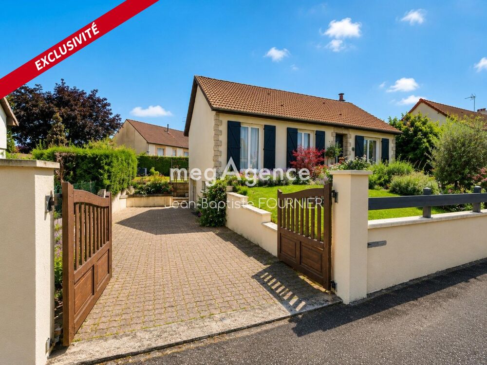 Vente Maison En exclusivité – Maison de plain-pied avec véranda et 3 chambres Saint-germain-du-corbeis