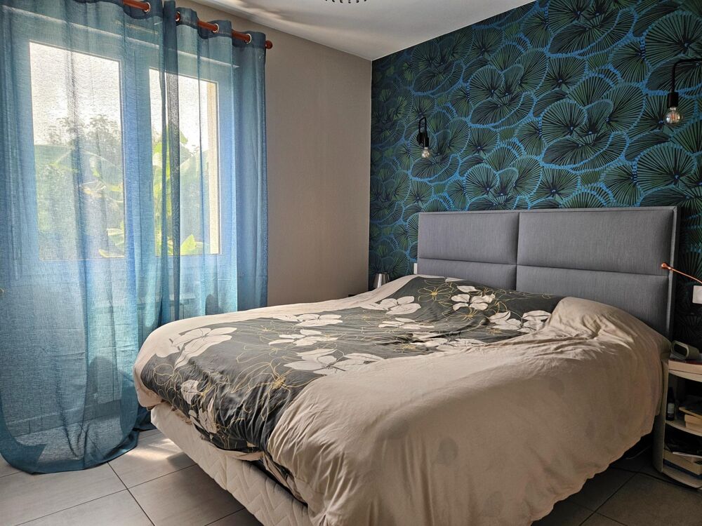 Pavillon 4 chambres dont 2 de plain-pied + garage
