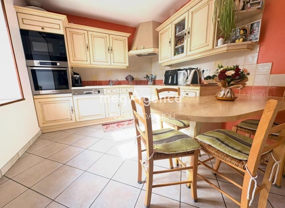 Vente Maison MAISON EN PIERRES VIE DE PLAIN PIED  180 M2 SOULEUVRE EN BOCAGE Vire normandie