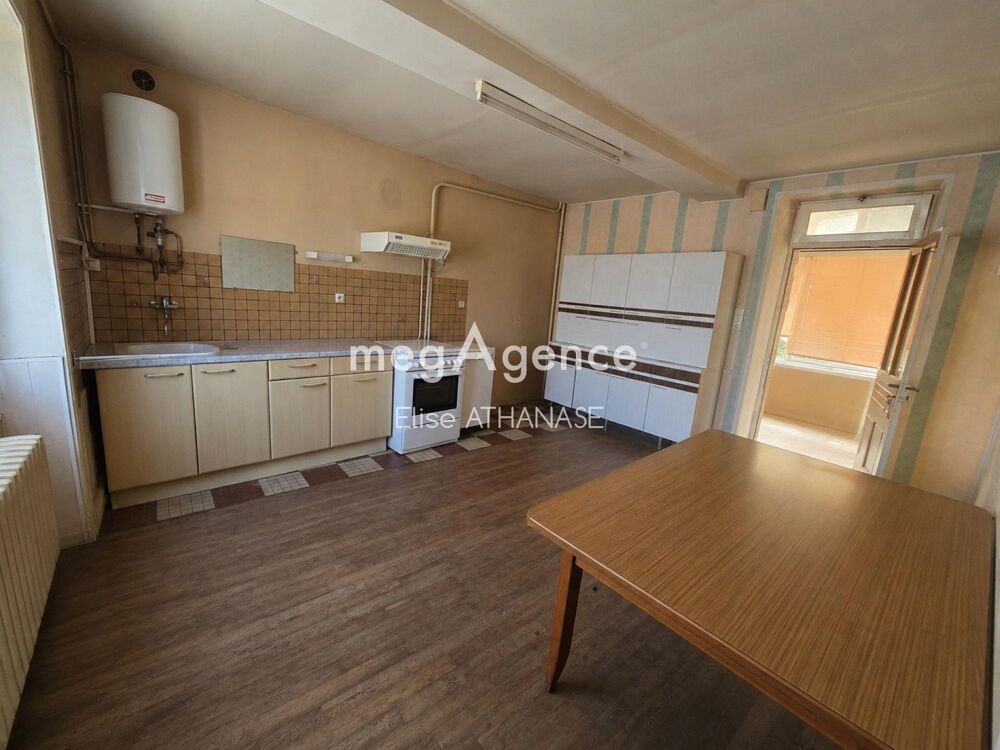 Maison de bourg en pierre 4 chambres
