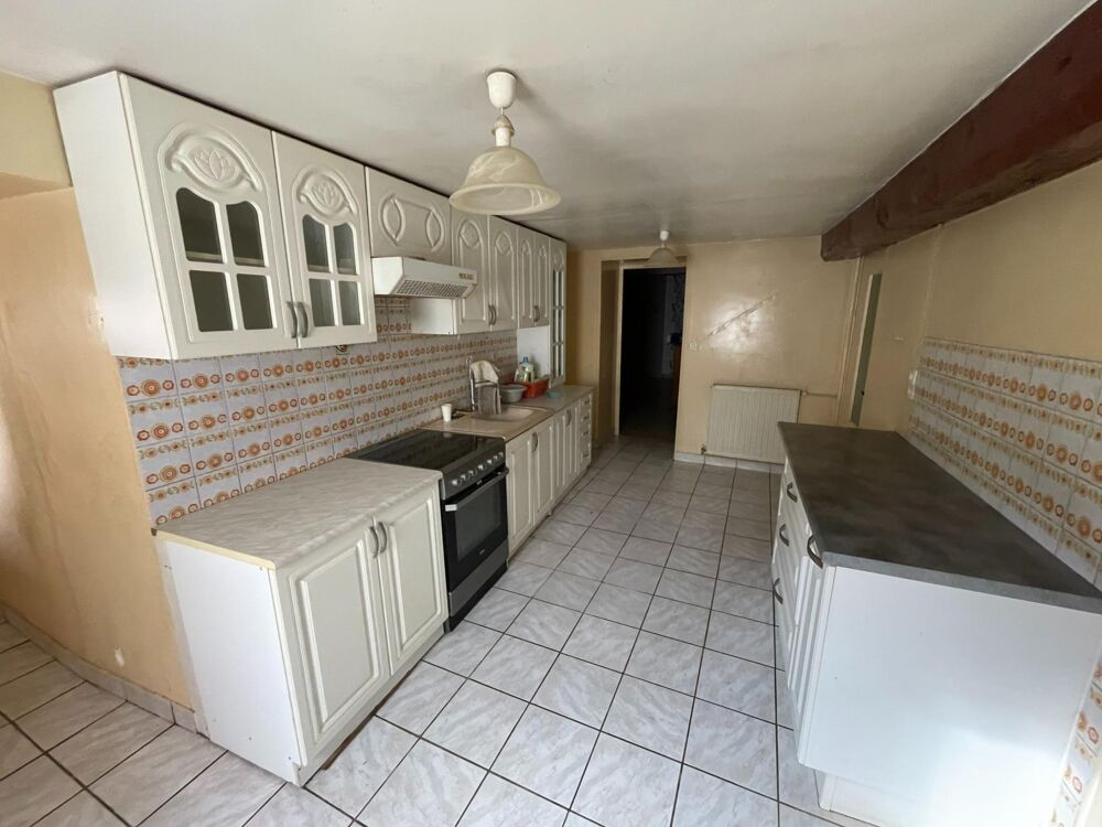Maison de village 3 chambre, pas de gros travaux!
