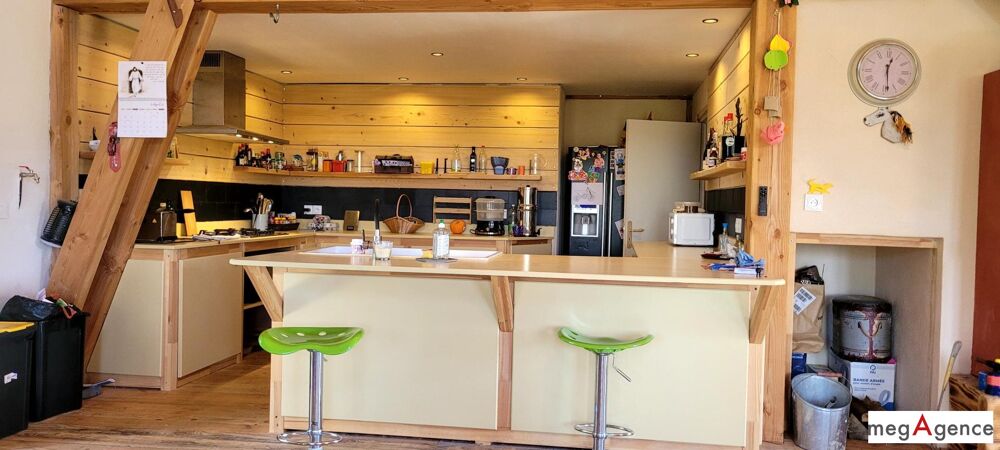 Maison en pierre + grange + 3 200 m² terrain  Cévennes