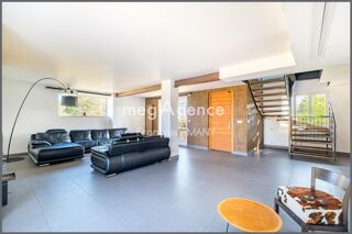  Maison � vendre 8 pi�ces 296 m�