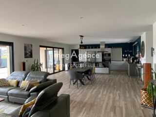  Maison à vendre 6 pièces 183 m²
