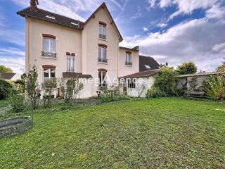  Maison à vendre 9 pièces 165 m²