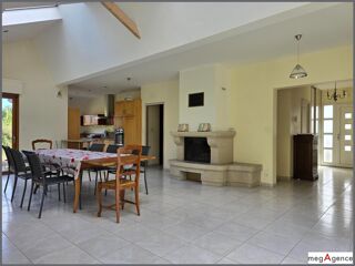  Maison à vendre 6 pièces 143 m²