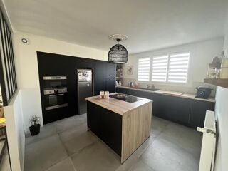  Maison  vendre 7 pices 167 m