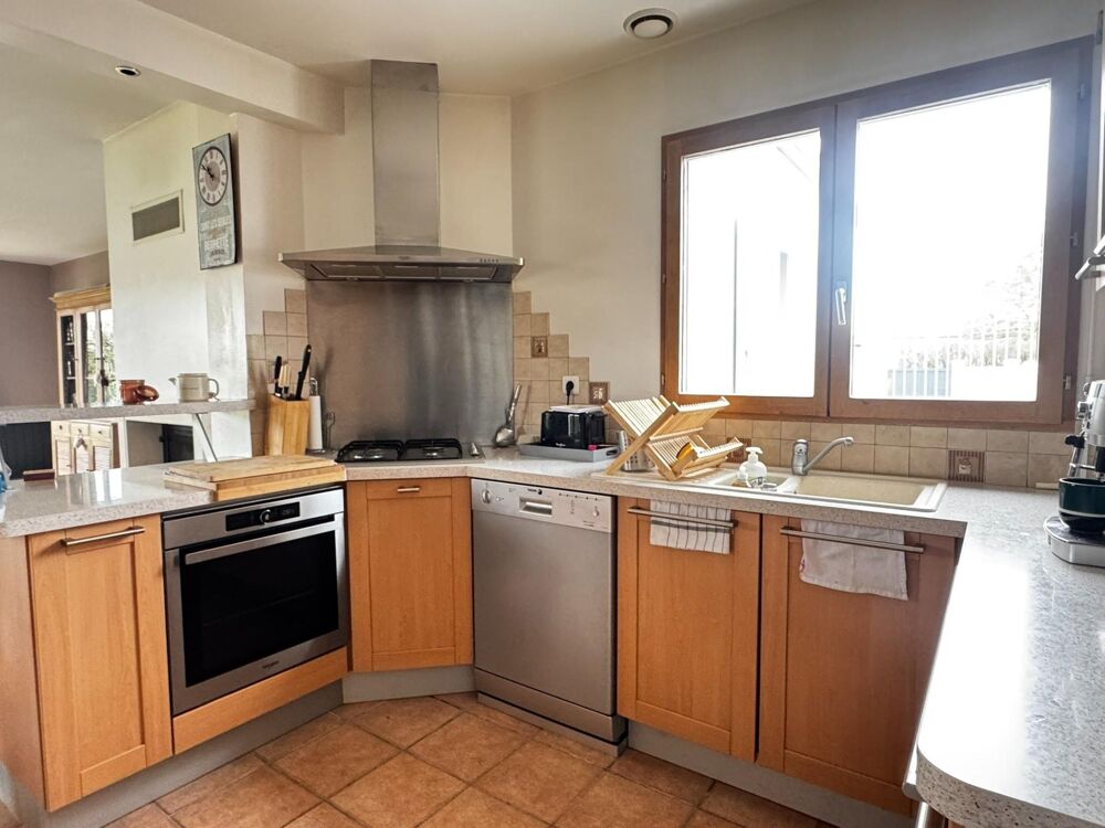 NIEULLE SUR SEUDRE (17600) - Maison entretenue et fonctionnelle  100 m² sur 800 m²