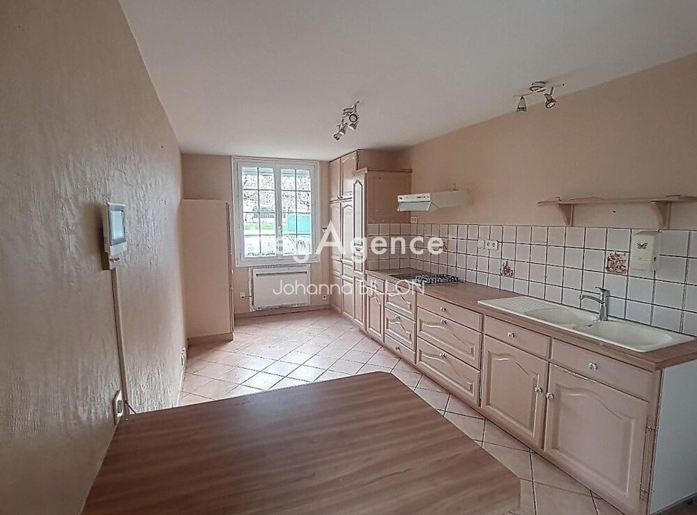 Maison avec vie de plain-pied, au calme et sans amiante dans la toiture !!