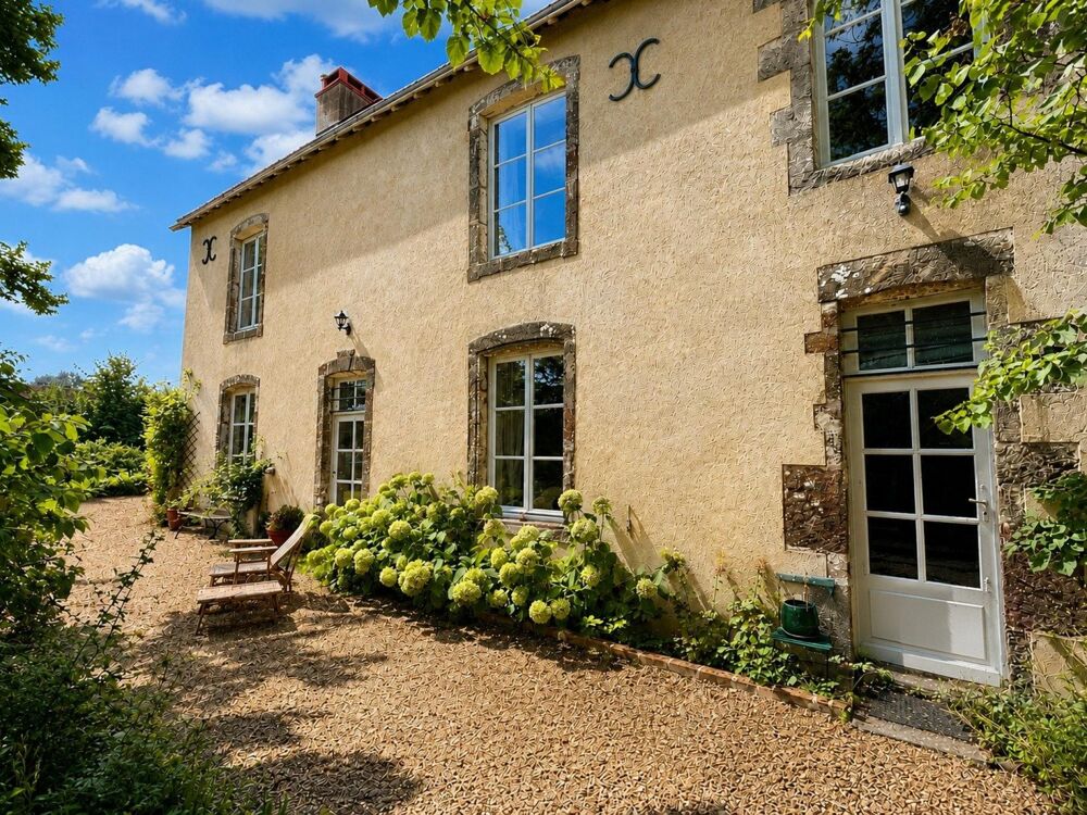 Vente Maison Presbytère XVIII è , à 25 minutes du Mans Beaumont-sur-sarthe