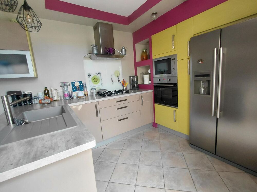 Au calme, 2 maisons, 5 à 6 chambres, jardin clos