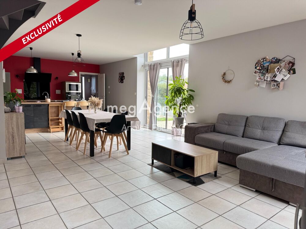 Maison en pierre entièrement rénovée proche Mayenne