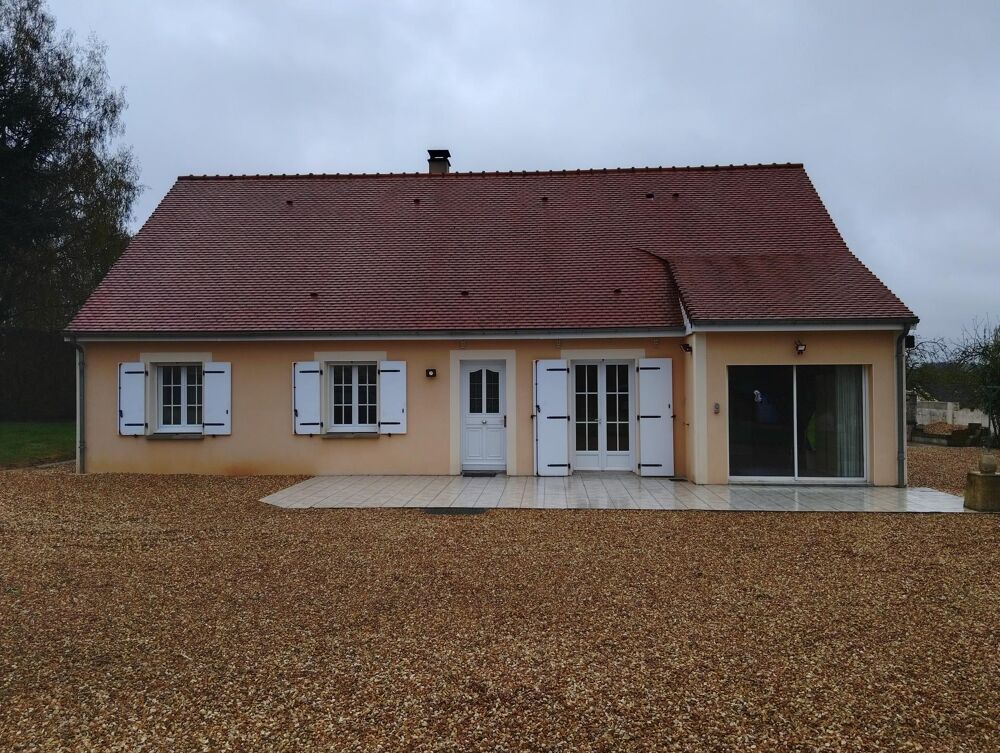 Devenez propriétaire à prix maîtrisé avec cette maison en nue-propriété, une opportunité idéale pour investir intelligemment et