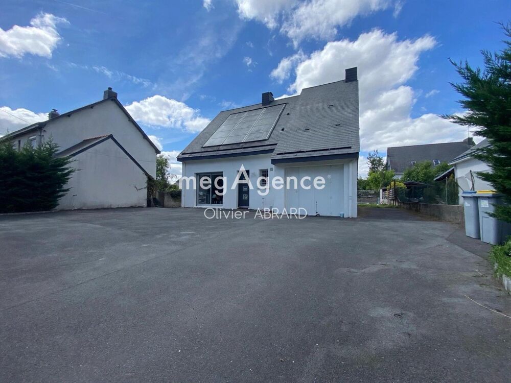 MAISON BOURG 202 M2 4 CHAMBRES TERRAIN 606 M2