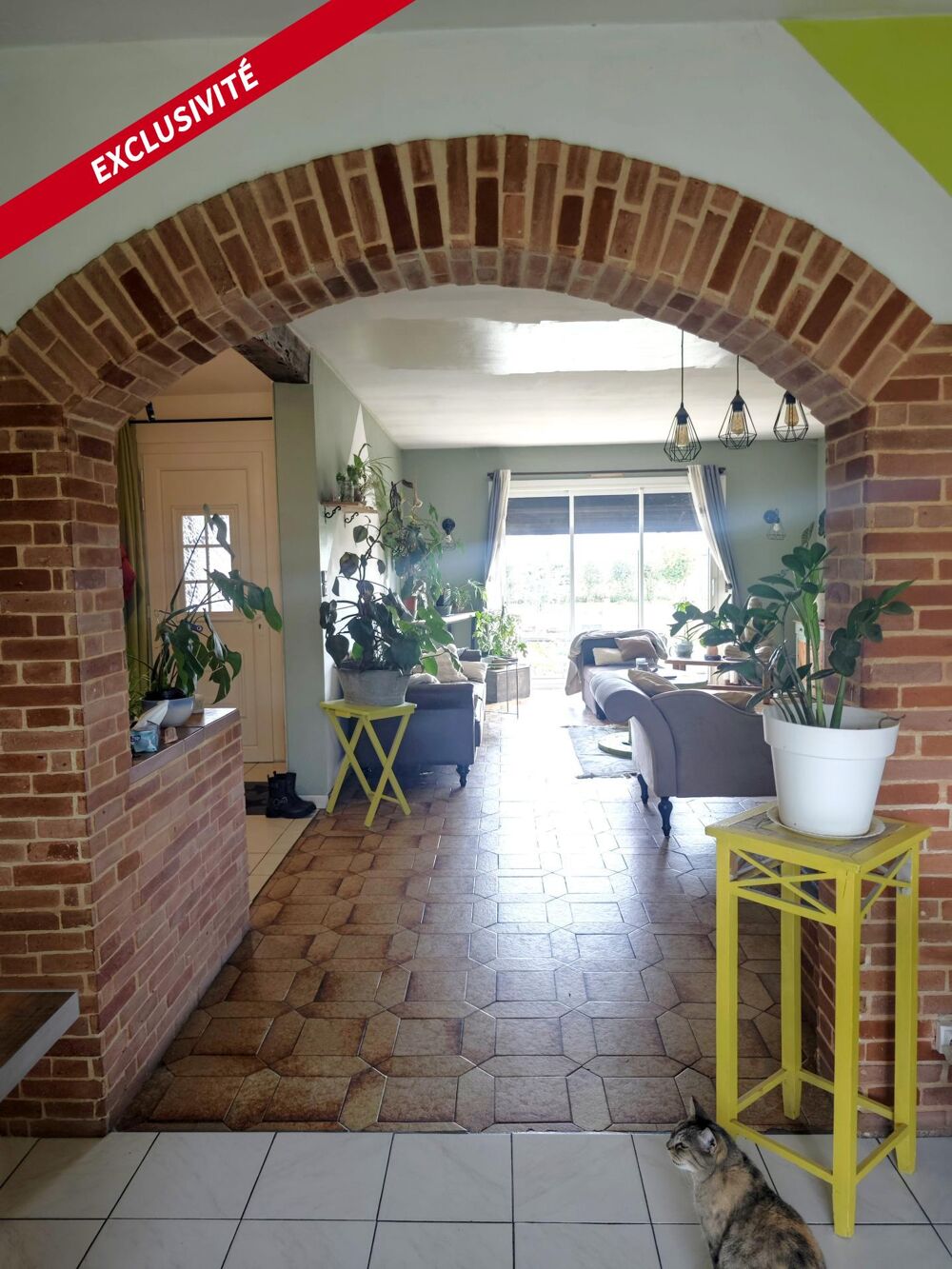 Vente Maison Montech , villa T5 +bureau + mezzanine  de 149m² avec sa parcelle verdoyante de 1580m² + T2 mansardé avec entrée indépendante . Montech