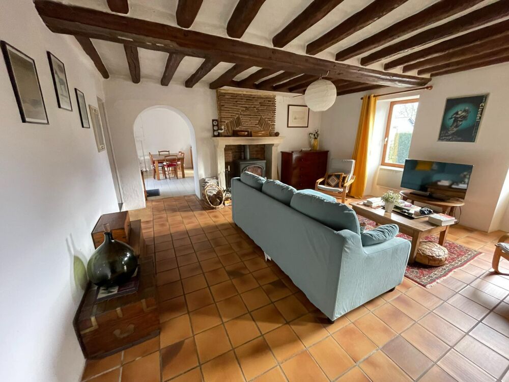 Maison familiale 5 chambres, en sortie de village