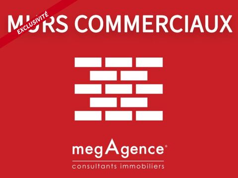 Local commercial 2P 42 m2 en angle de rue passante avec grandes vitrines 183000 35400 Saint-malo