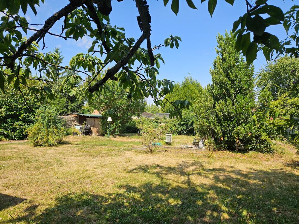 Vente Maison Pavillon sur sous-sol complet 3 chambres, terrain 850m² Alencon