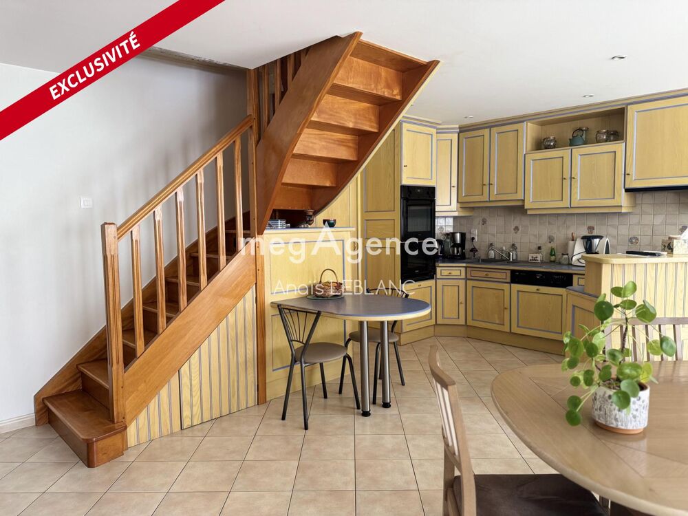 Maison en pierre avec dépendances et 2,82 Ha