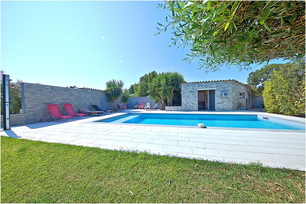 � vendre  Maison Solaro (20240)