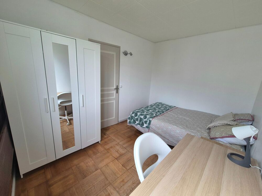 Vente Appartement Prox Cours Fauriel/ Parc Europe : T4 idéal investissement comme résidence principal. Possibilité achat meublé Saint-etienne